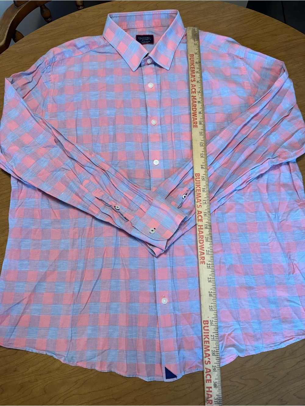 Untuckit Linen - Picture 4 of 5